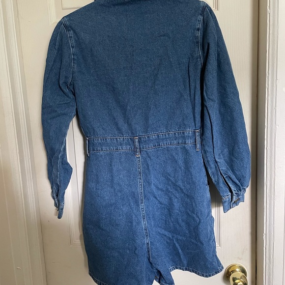 Nasty Gal Denim Romper with Balloon Sleeves - Picture 2 of 4
